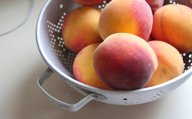 Peeling and Pureeing Peaches